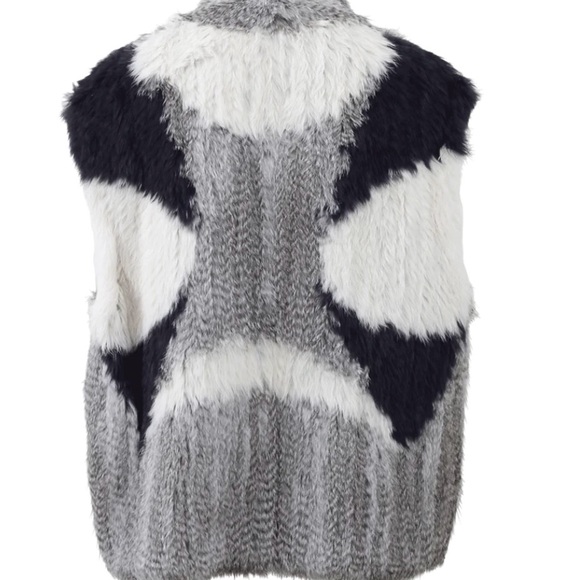 Fur vest from Vince. 100% Rex Rabbit. Like new. Size Medium/Large. - Picture 2 of 2